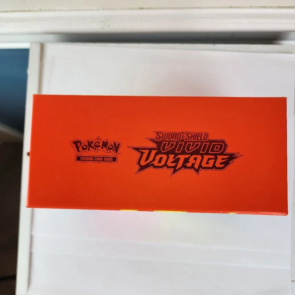 Pokemon Sword & Shield Vivid Voltage Empty Box and Mystery Lot of 168 Cards